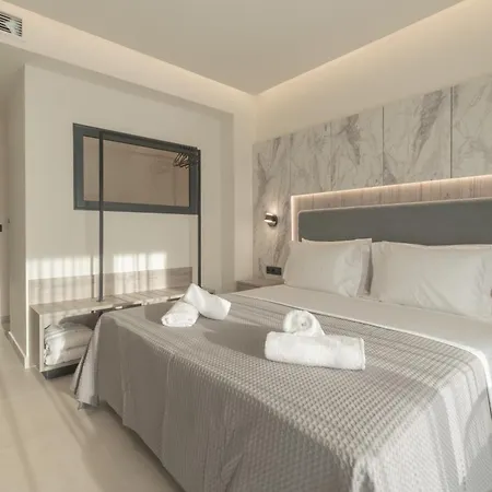 Alora Luxury - Adults Only *