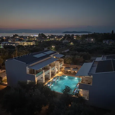 Alora Luxury - Adults Only *