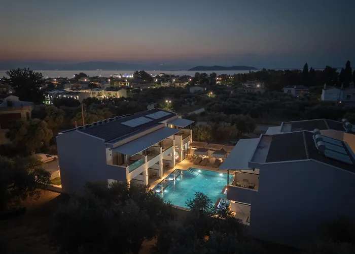 Alora Luxury - Adults Only *